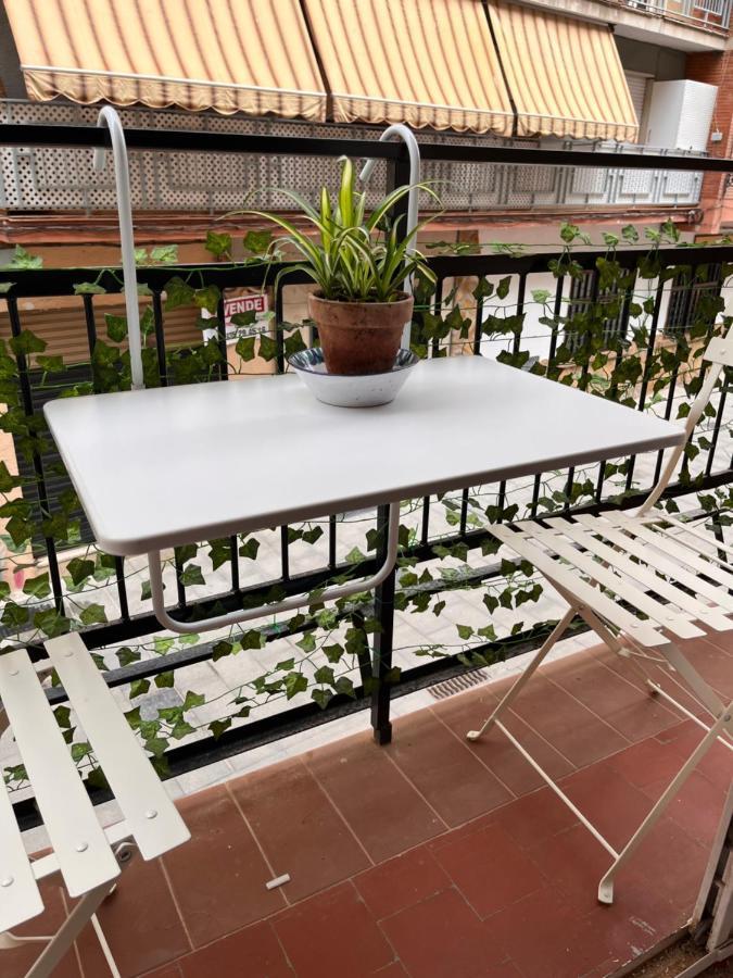 Precioso Apartamento Con Patio Гранада Экстерьер фото